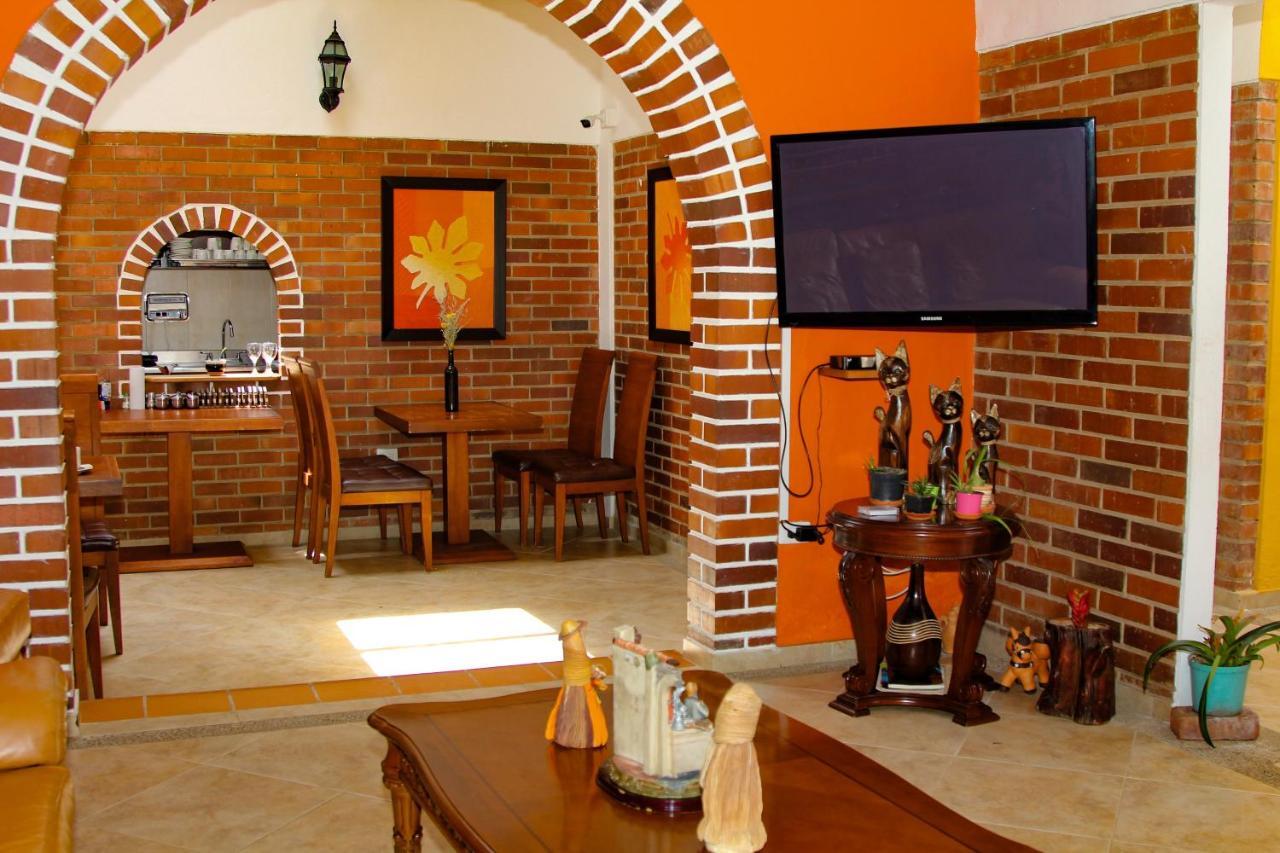 Hotel Villa Alegria Sachica Luaran gambar